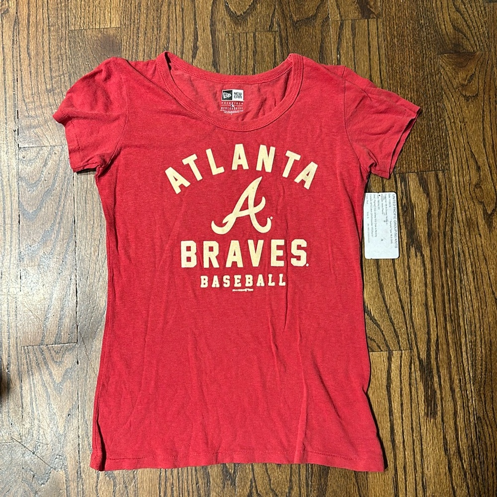 New Era Women’s Atlanta Braves Tee - Size Small